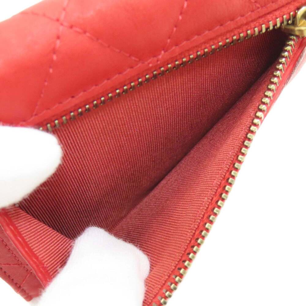CHANEL Red Wallet - Picture 7 of 16